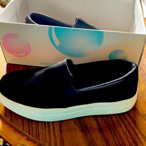 Black soda shoes